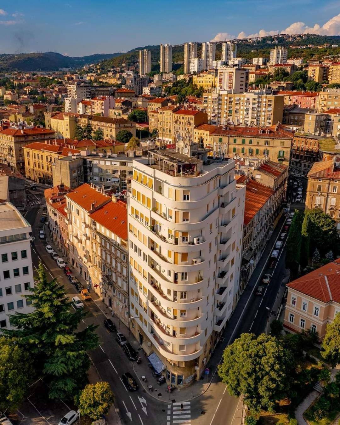 105M2 Penthouse Sea View Rijeka With Free Garage Parkingアパートメント エクステリア 写真